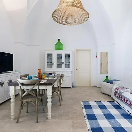 Casa Baciata Dal Sole דירה מאטינו